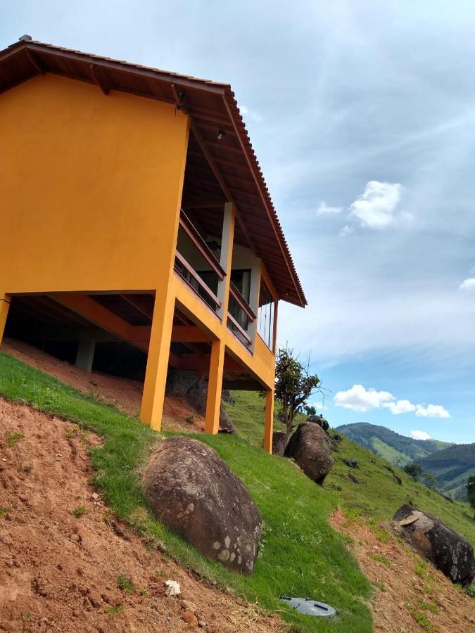 Chales Terras Altas Goncalves Exterior photo