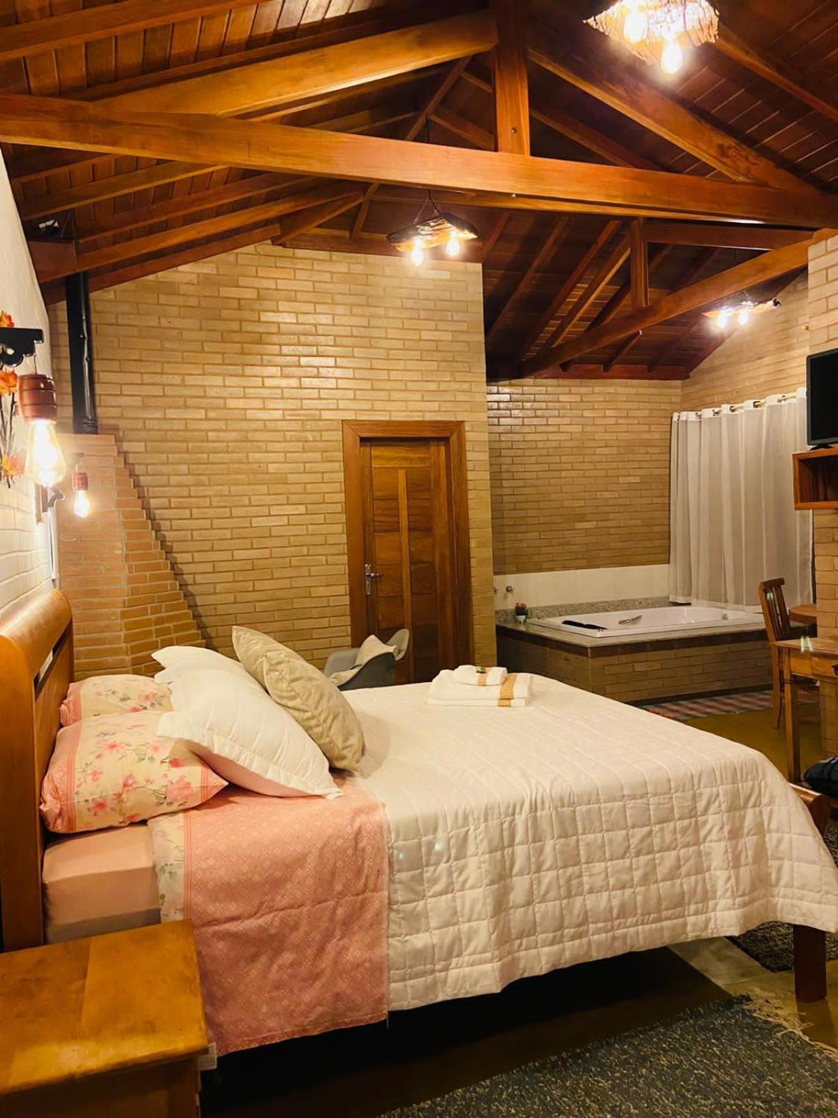 Chales Terras Altas Goncalves Room photo